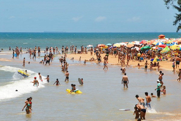 Governo ES - Verão: Conheça as praias de Guarapari, Vila Velha, Vitória e  Serra