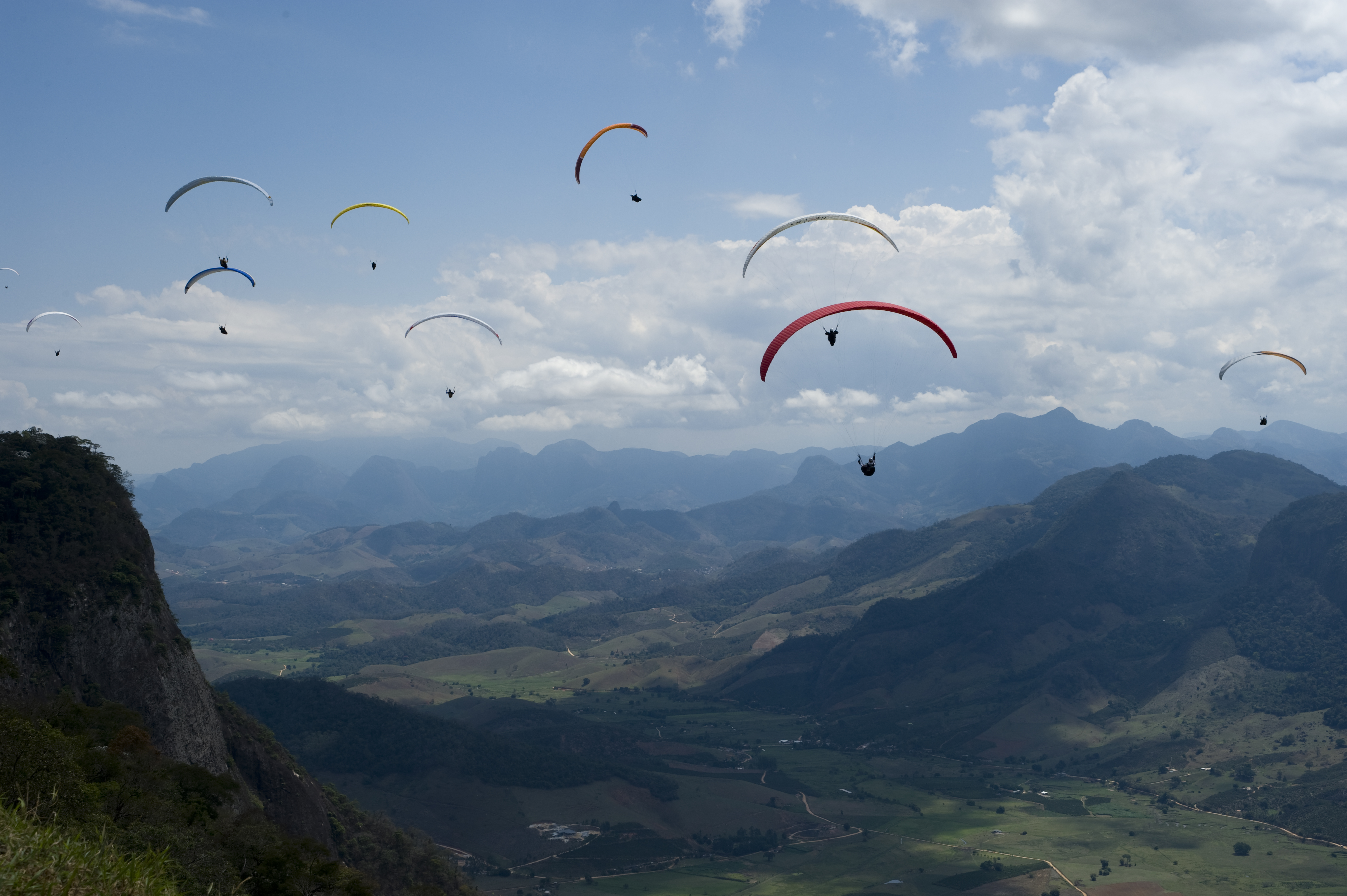 castelo_parapente_1_sagrilo (2)|||Fotógrafo:Sagrilo