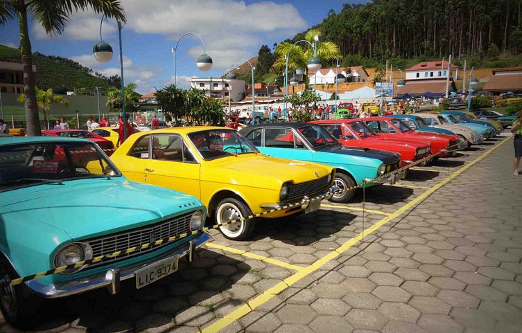 Encontro de carros antigos em Santa Maria de Jetibá. Foto Puma Clube-ES|||Fotógrafo:Puma Clube-ES