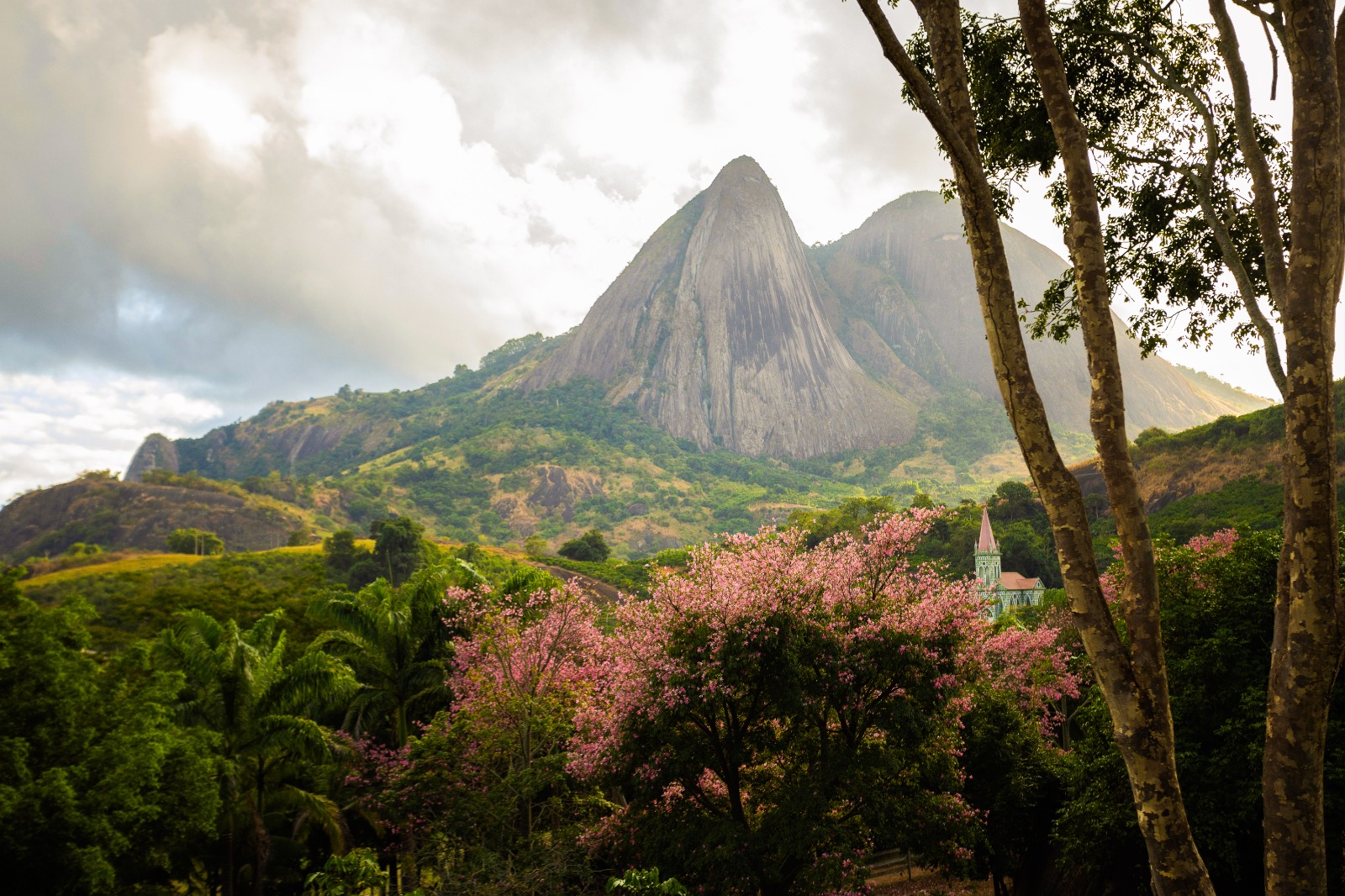 Pedra da Onça  -Itarana|||Fotógrafo: Imigrantes CVB