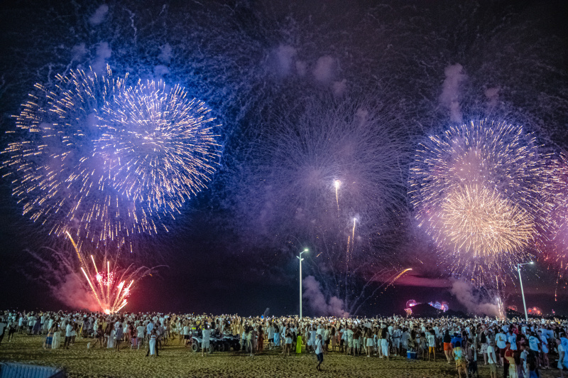 Réveillon 2025 na Praia de Camburi -  em Vitória. Foto Leonardo Silveira - PMV|||Fotógrafo:Leonardo Silveira / PMV