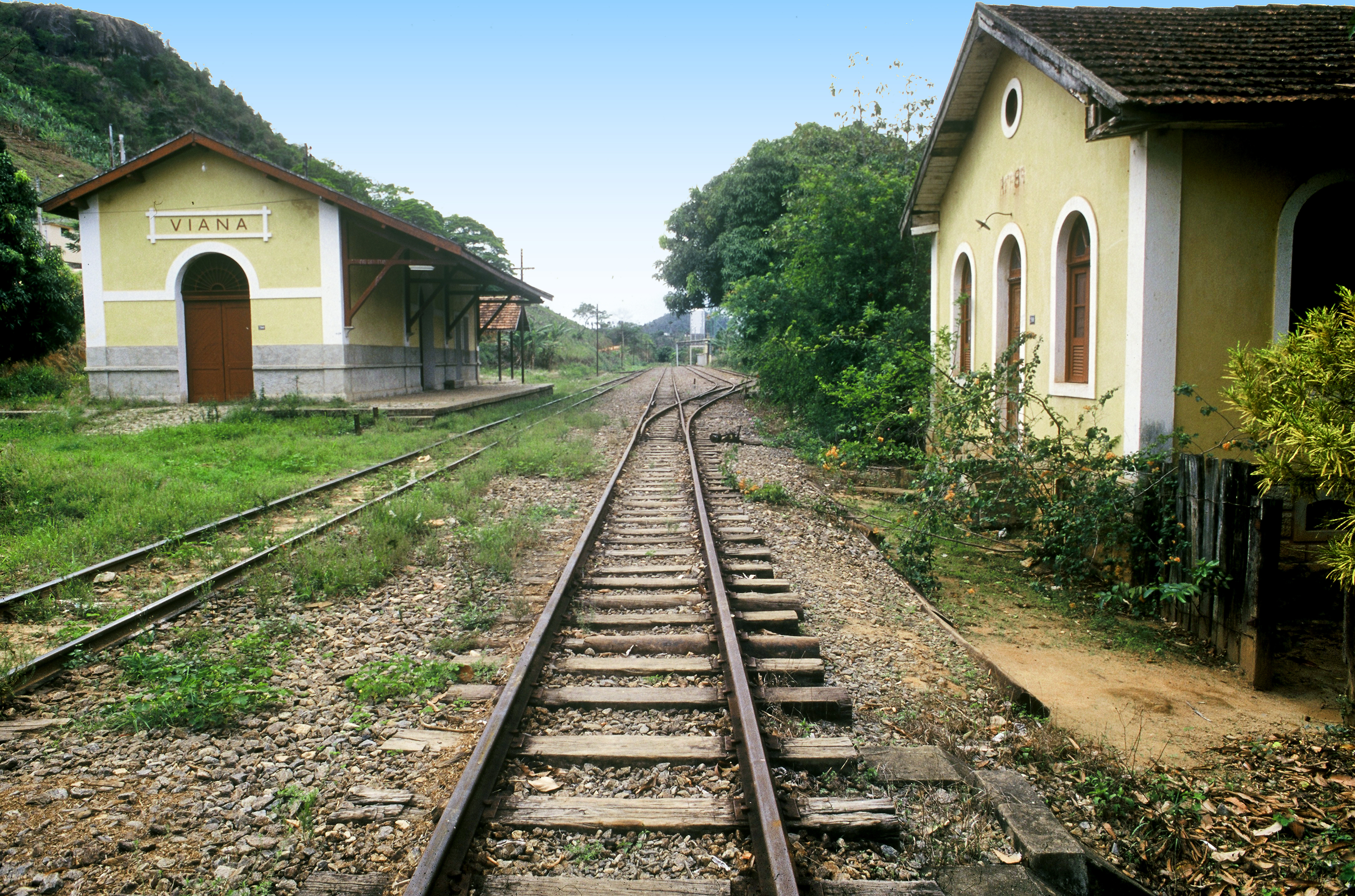 viana_estacao-ferroviaria_tadeu-bianconi|||Fotógrafo:Tadeu Bianconi