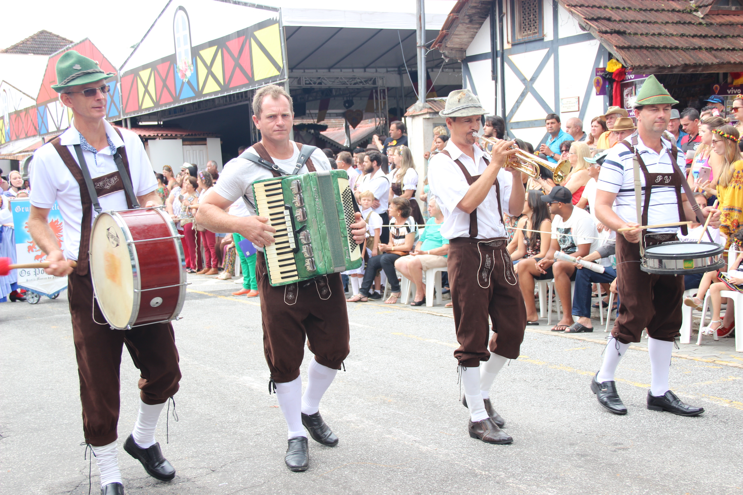 Desfile_Sommerfest_PMDM (8)